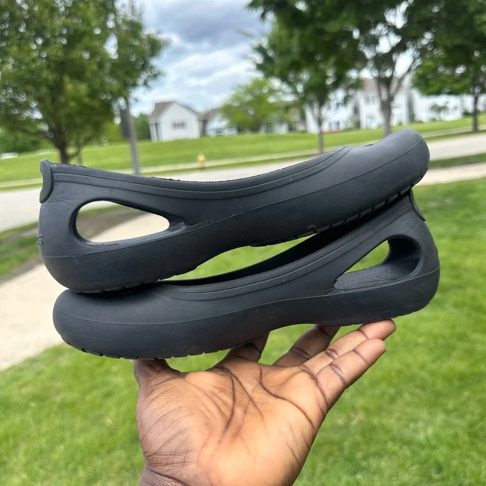 CROCS preowned fairly